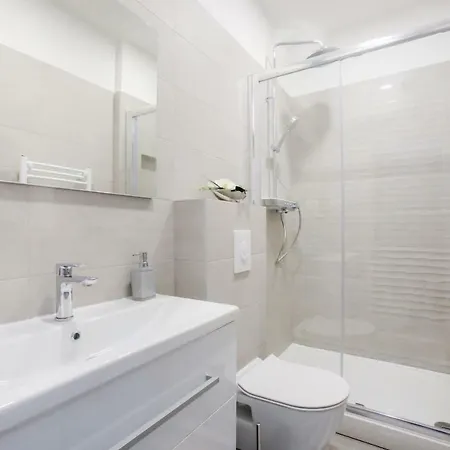 D&d In Centre Guest house